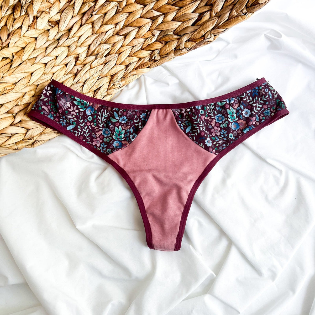 String Culotte Menstruelle Tanga Culotte Menstruelle Tanga