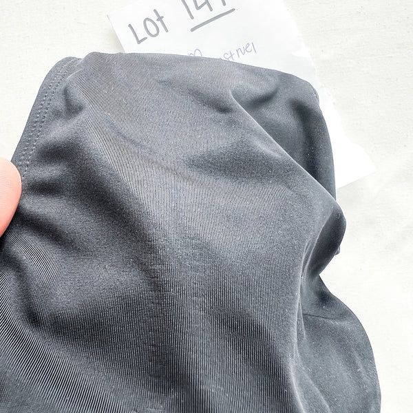 Lot 147 - Défaut - 1 Maillot menstruel Régulier M