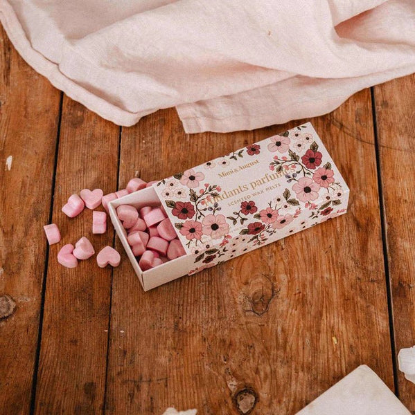 Cube de cire de soya parfumé en forme de coeurs - Marie fil