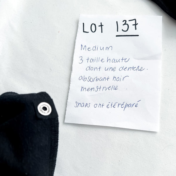 Lot 137 - Défaut - 3 Culotte menstruelle Taille haute M absorbant noir - Marie fil