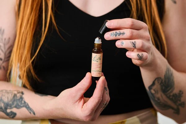 Sérum contour des yeux - café et squalane pour cernes et poches - Marie fil