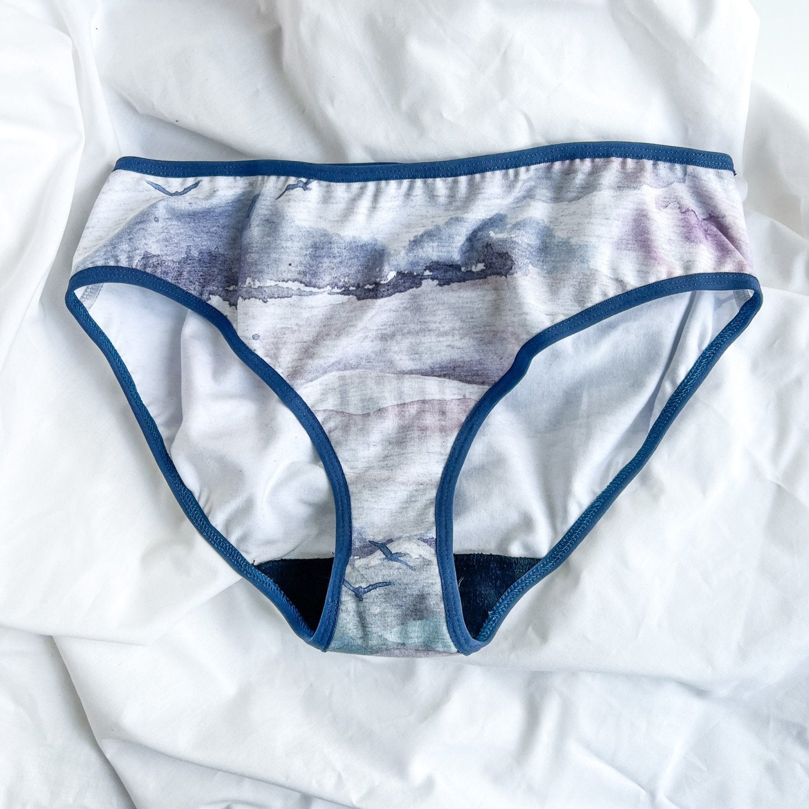 Culotte Menstruelle Voyage Régulière - Marie fil - Boutique écoresponsable | Culotte menstruelle & Zéro déchet