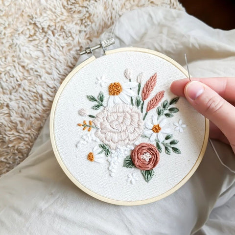 Ensemble de broderie DIY - Marie fil - Culotte menstruelle écoresponsable