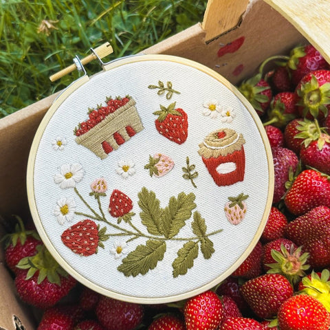 Ensemble de broderie DIY - Marie fil - Culotte menstruelle écoresponsable